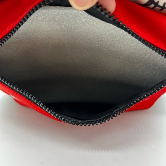 Hello Kitty Bioworld Red, White & Black Backpack NWOT - Picture 6 of 11